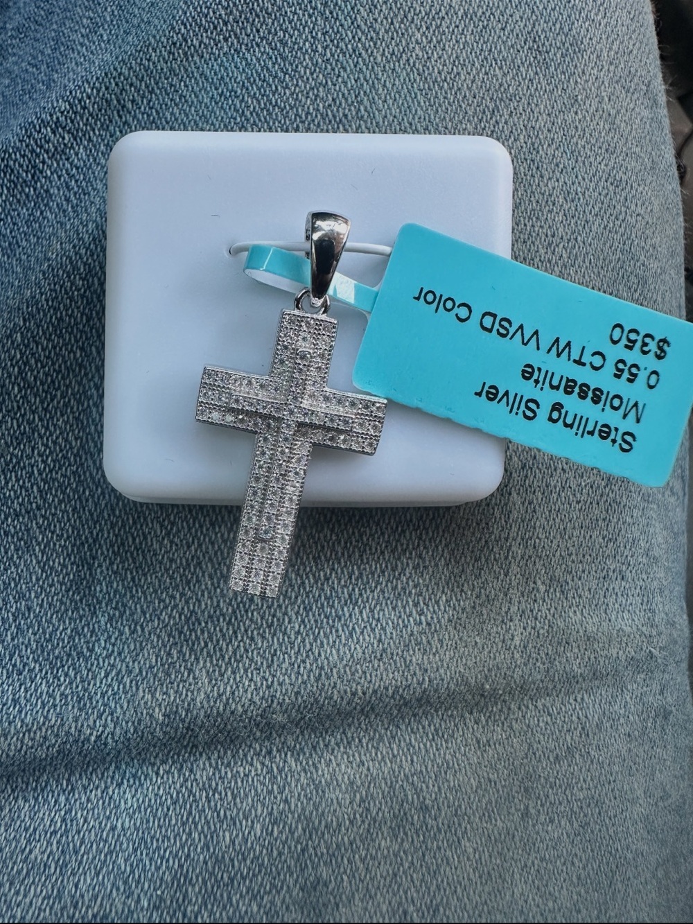 Pave Cross Pendant - Silver